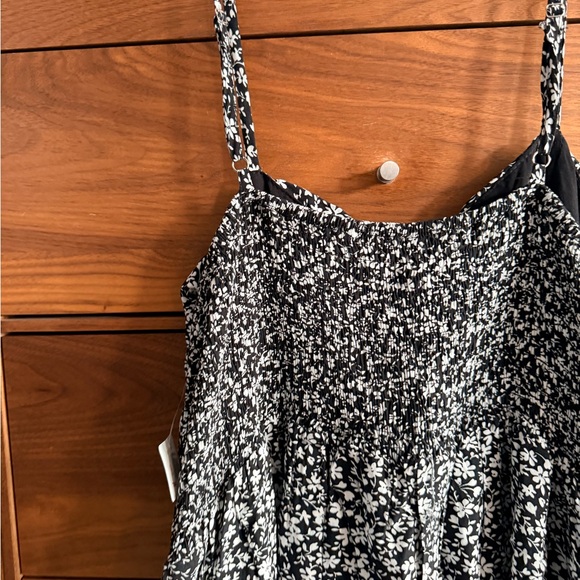 Apricot Lane Black and White Floral Mini Dress - Picture 6 of 9